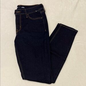 💜 Old Navy Mid Rise Rockstar Super Skinny Jeans